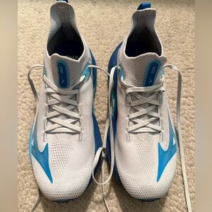 Mizuno Women’s Neo Vista Running Shoes